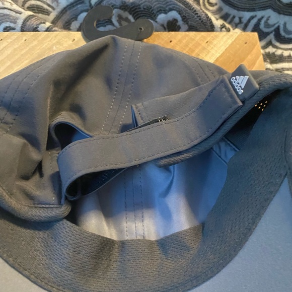 Adidas Superlite 2 Women’s Hat Grey/Rose Gold - Picture 13 of 14